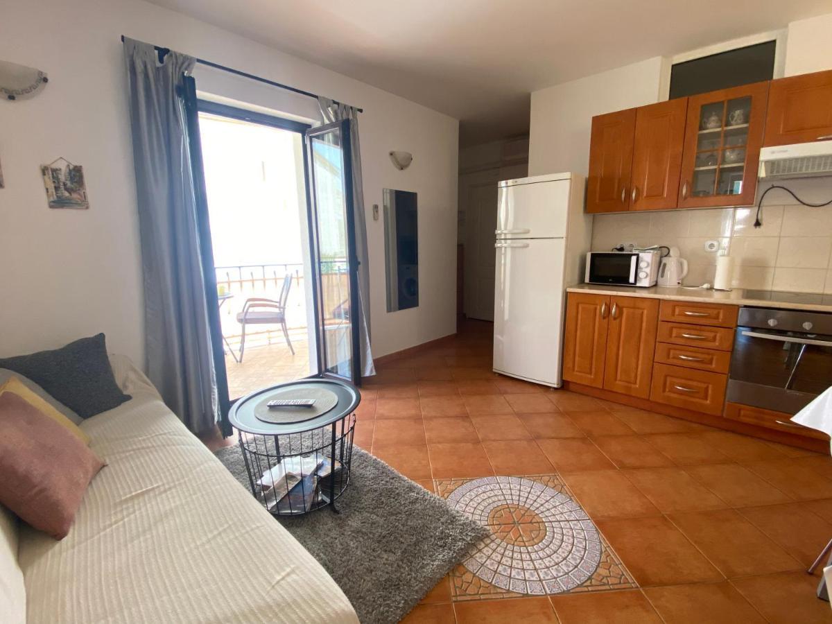 Apartment Sara Rovinj Exterior foto