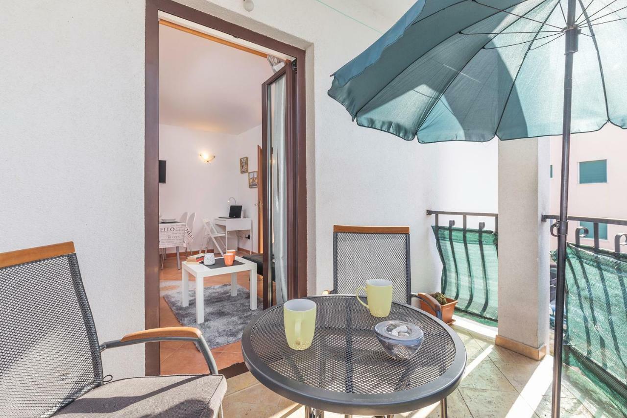 Apartment Sara Rovinj Exterior foto